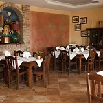 Ristorante Borgovecchio فندق