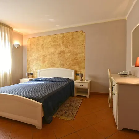 Hotel Ristorante Borgovecchio 3*